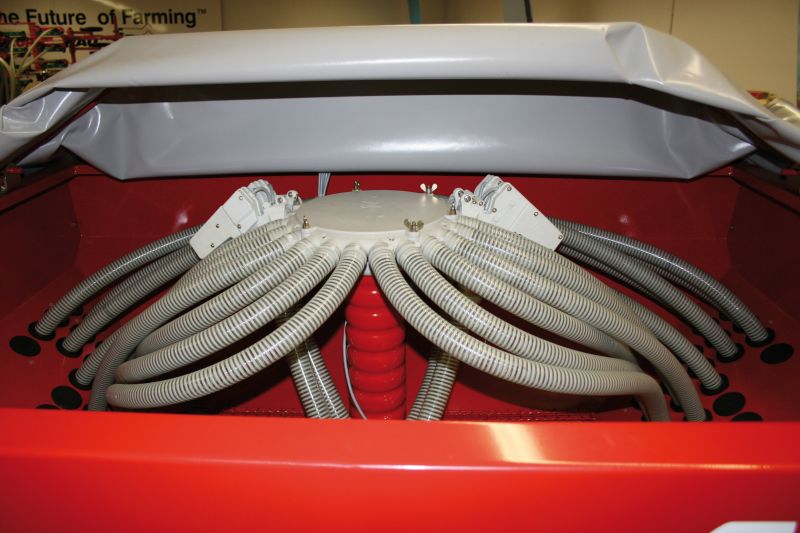 Distribution-head-inside-jpg-jpg-g19jsljd7q (1)