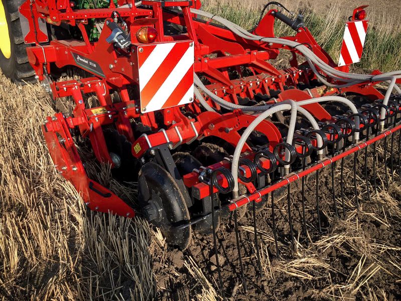 KV-DTX300-a-drill-detail-striegel-g72ltddsko