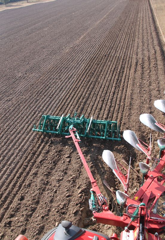 KV-LB-7682-jpg-jpg-g1b31yv28m