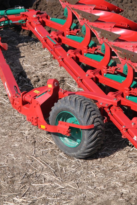 KV-PG-0003-jpg-jpg-g19csn5if9