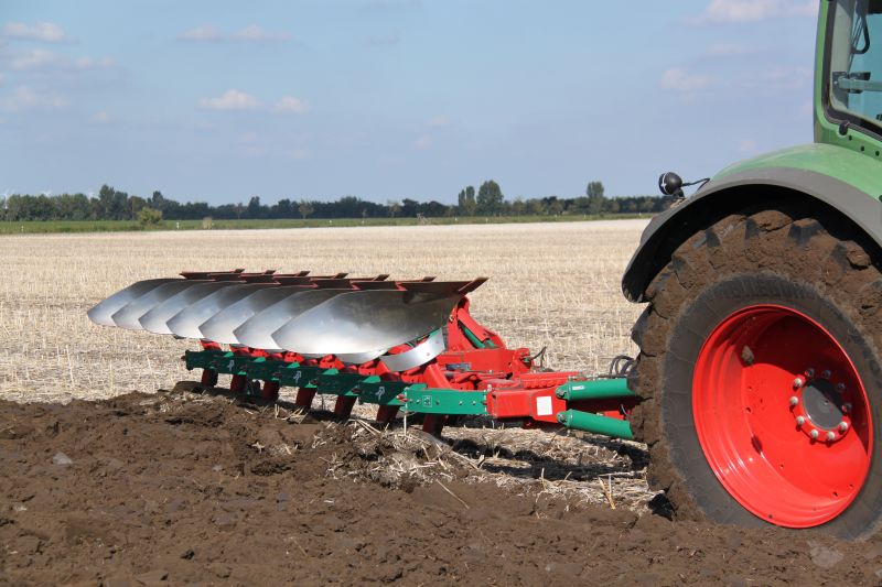 KV-PG-0005-jpg-jpg-g19ct1d9s9