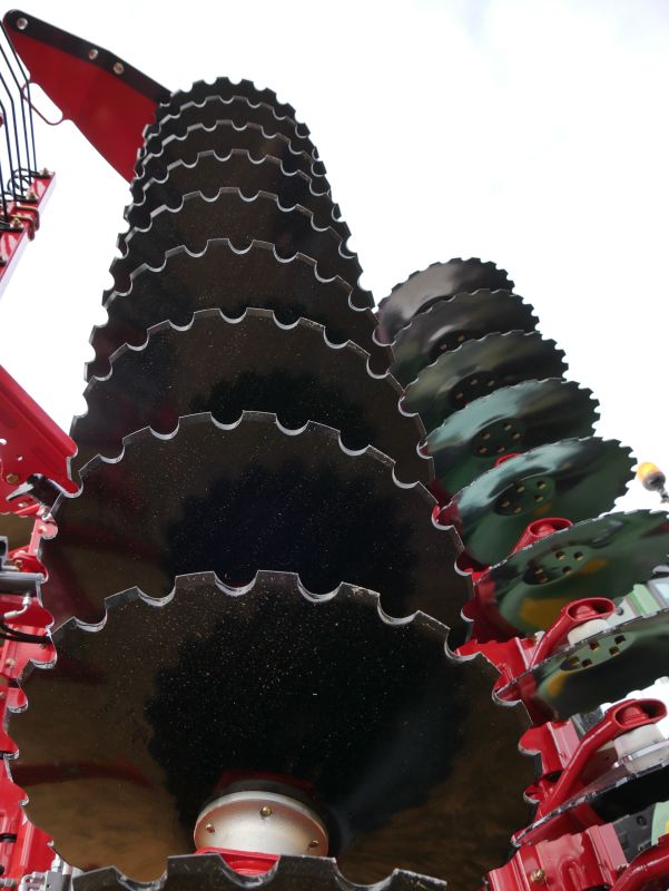 KV-QualidiscPro-0009-jpg-g19m1hvc3f