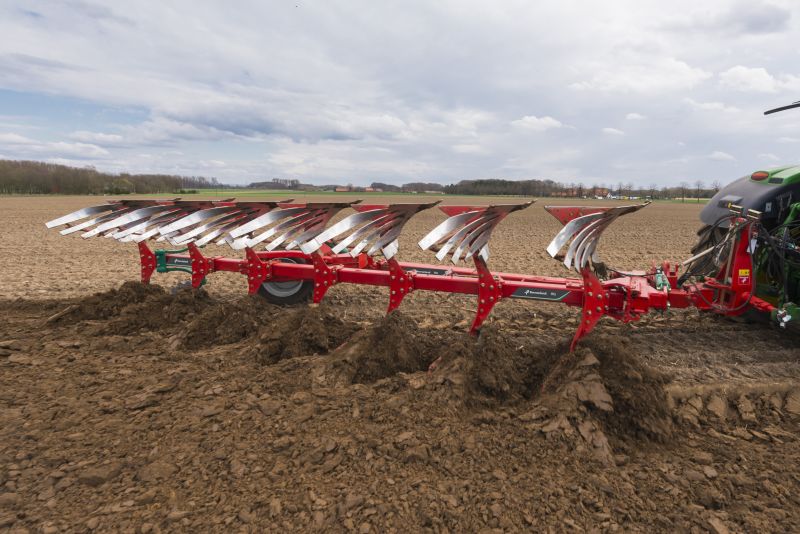 KV-RG-8975-jpg-jpg-g1aqa94syt