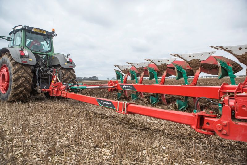 KV-RN-8240-jpg-jpg-g1aqalwdag