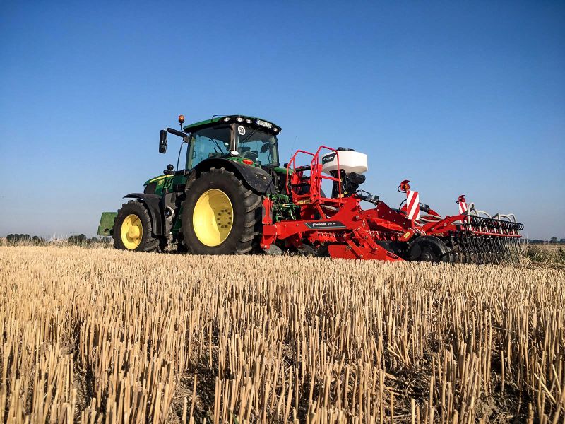 Kverneland-DTX300-a-drill-001-jpg-g6voj5ypap