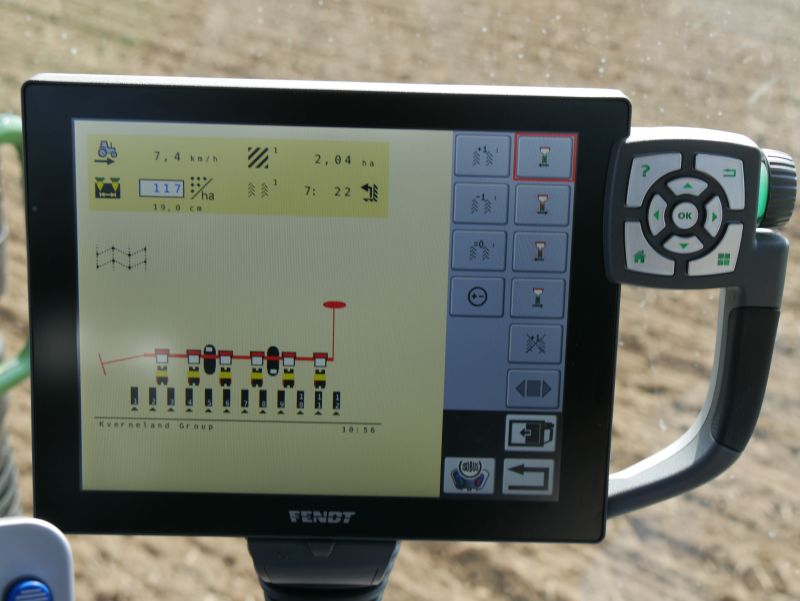 Kverneland-Monopill-e-drive-II-028-JPG-g9cy7j6qav