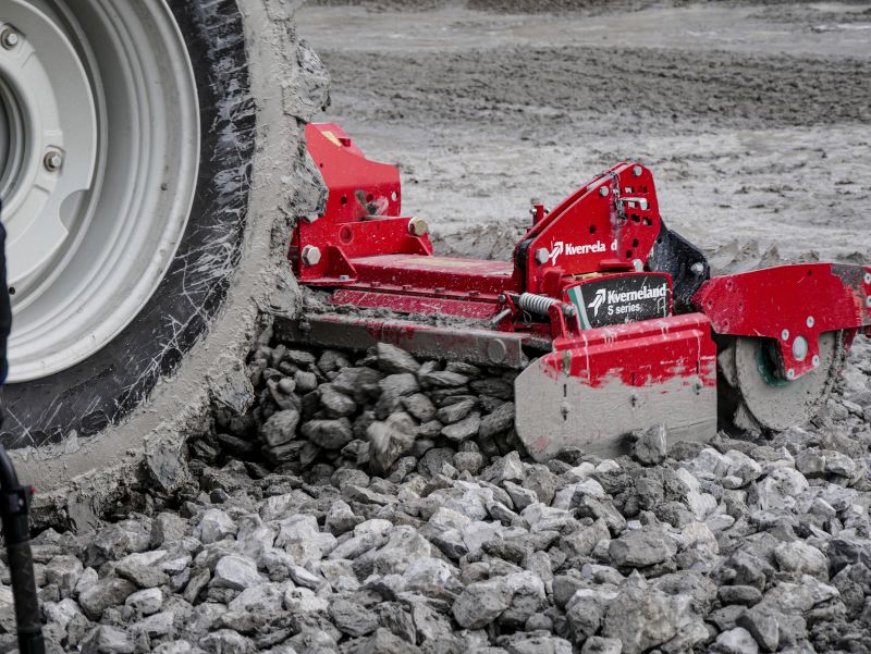 Kverneland-S-series-014-jpg-gbuwb84mcm