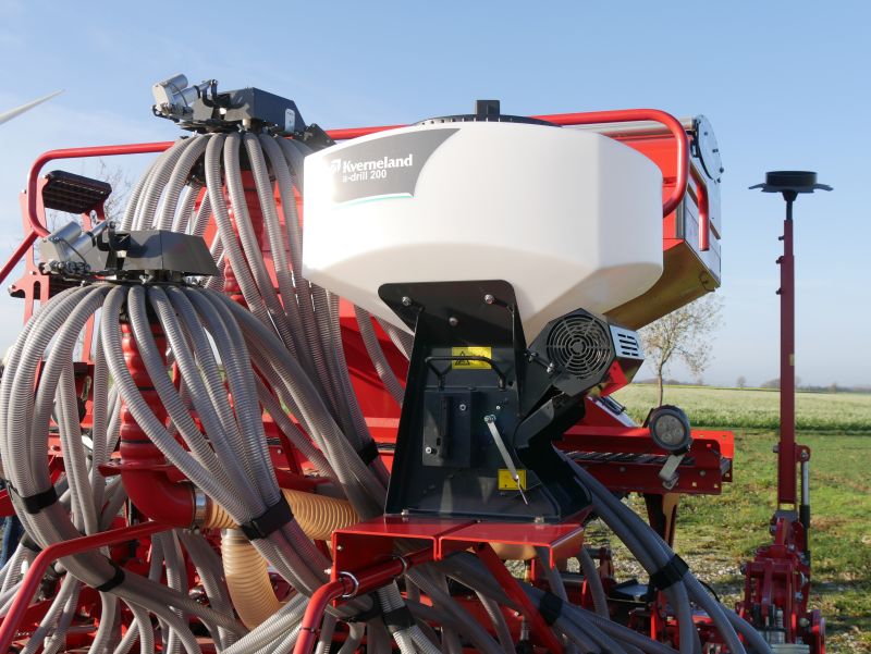 Kverneland-e-drill-maxi-plus-a-drill-002-JPG-godogukdby