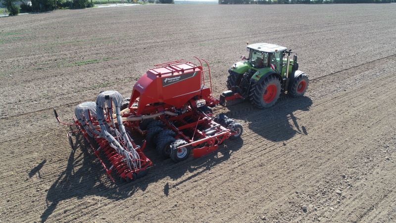 Kverneland-u-drill-plus-6001-0020-JPG-gknr3osih9
