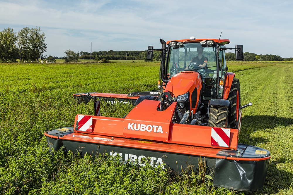 M5001-sklizen-pice-se-zavesovinou-Kubota_06