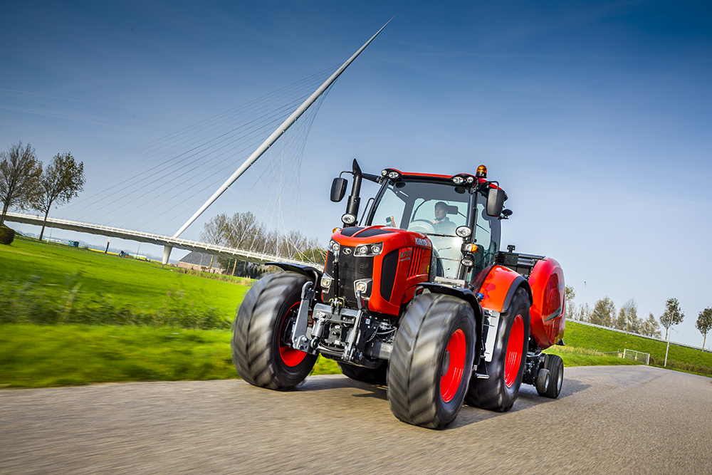 M7002-s-lisem-Kubota